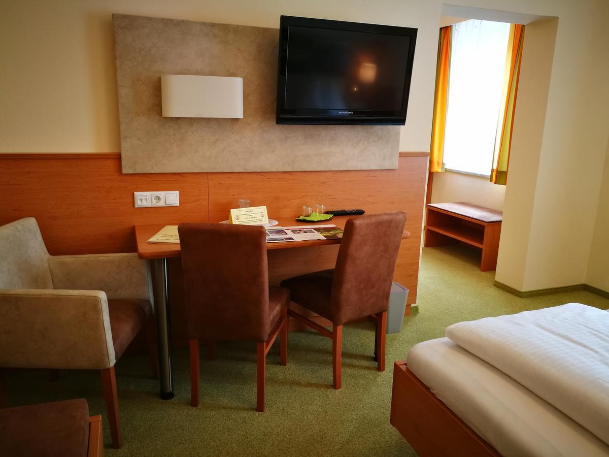 Hotel Restaurant Zum Schwan Schwanberg Eksteriør billede